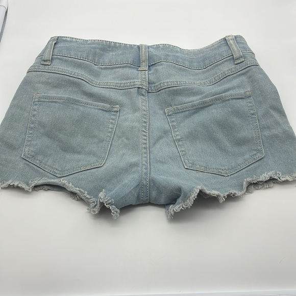 No boundaries Denim Frayed Hem Women Shorts size 1 - Picture 5 of 6